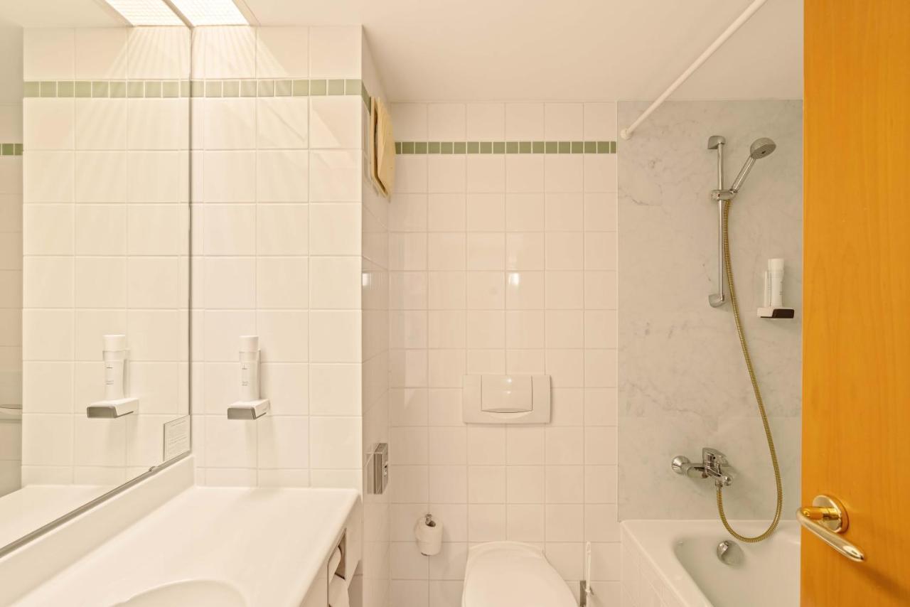 Highway Hotel Херболцхайм Екстериор снимка